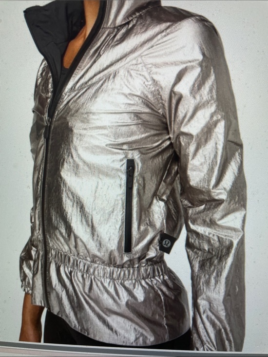 lululemon athletica Jackets & Blazers - Lululemon* Barrys stronger as one Metallic Silver hooded Windbreaker coat
